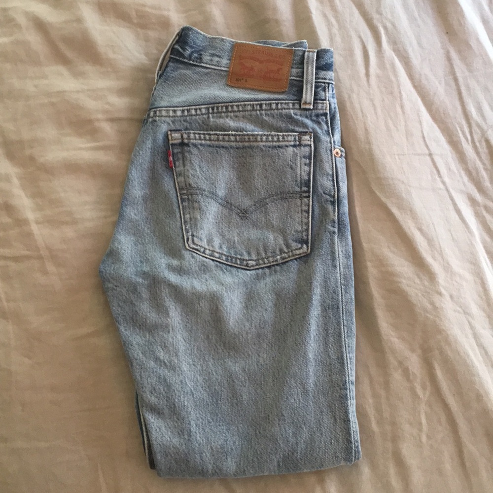Levi’s 501 slim fit jeans